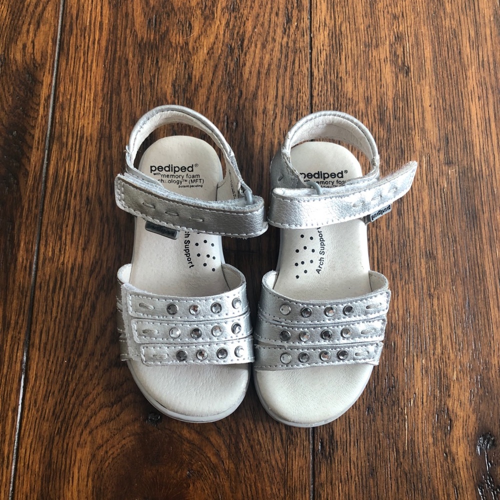Toddler Velcro sandals